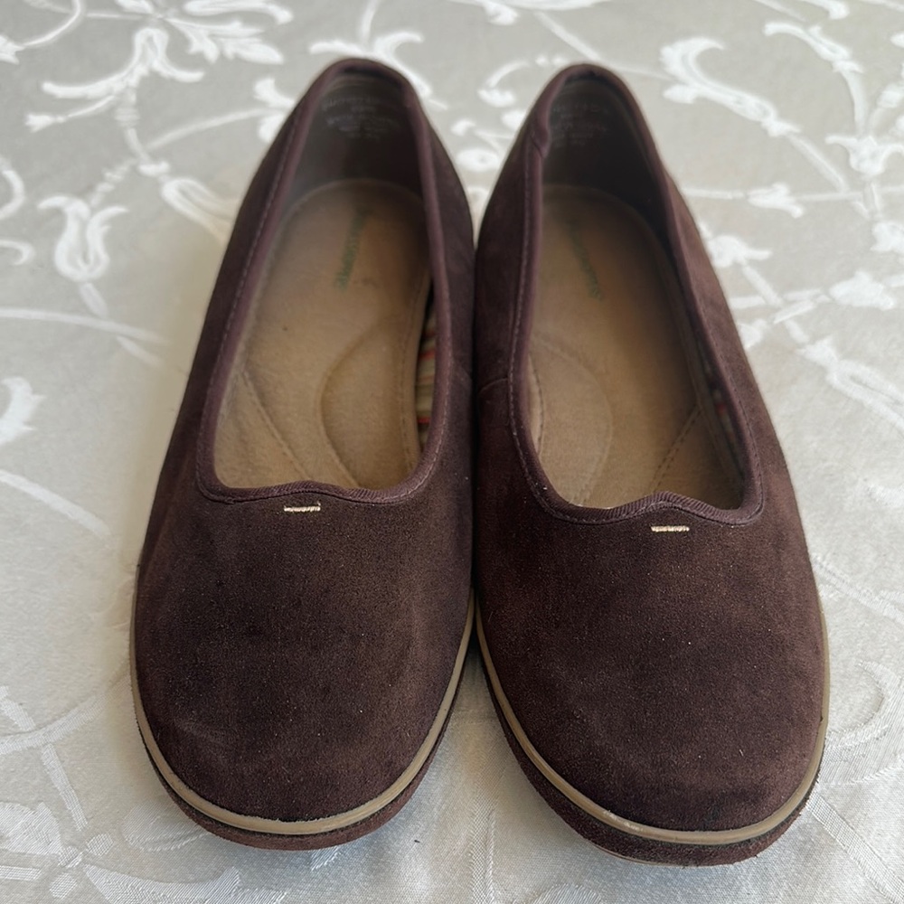 Women's Brown Suede Slip-On Flats Size 8WW
